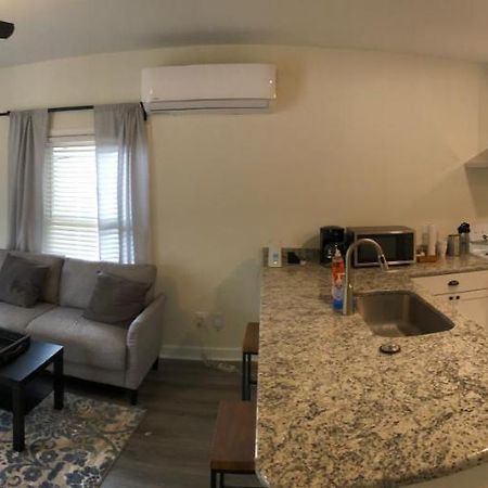 Lakewoodlyon Park Renovated Cottage Near Duke 23A Durham Exterior foto